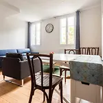 Apartment T2 Cosy Proche Gare Et Centre - Parking Gratuit A Proximite