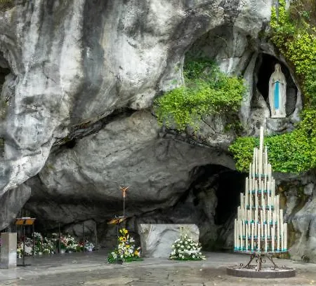 T2 Cosy Proche Gare Et Centre - Parking Gratuit A Proximite Lourdes