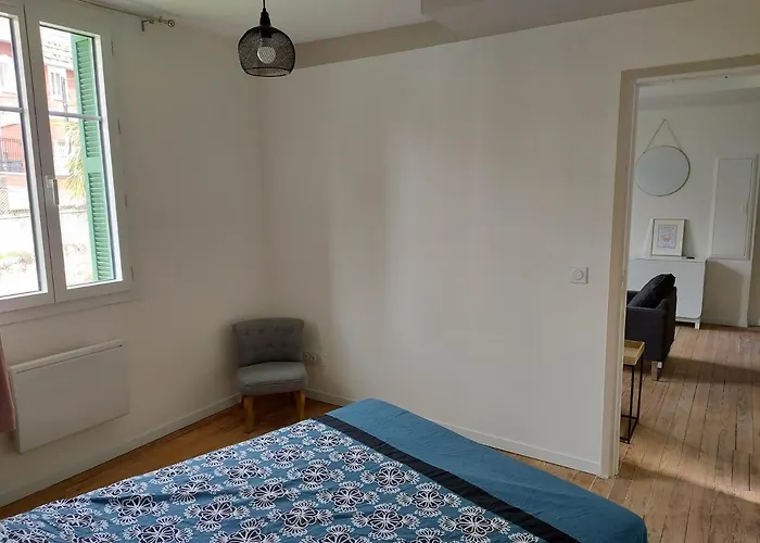 T2 Cosy Proche Gare Et Centre - Parking Gratuit à Proximité Appartamento Lourdes